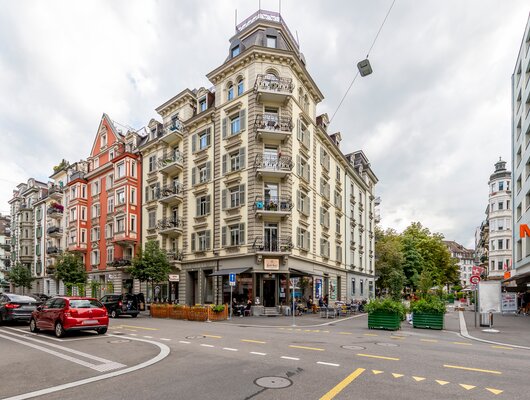 Stilvolle 4.5-Zimmer-Stadtwohnung mit Altbau-Charme